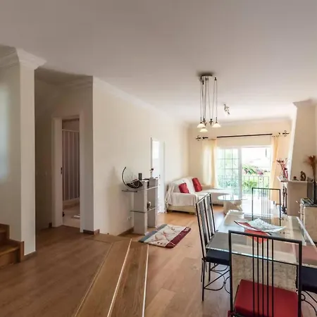 Private - Rooftop & Garden - Holiday home *